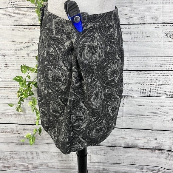 Talbots Skirt size 10 Petite Black Gray Wool Paisley Wrap Straight Knee Boho - Picture 10 of 11